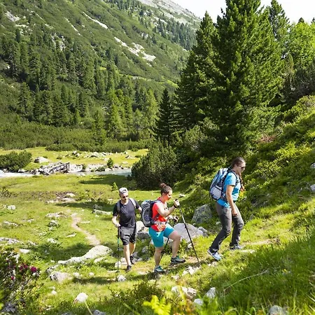 Zauberhaft Майрхофен